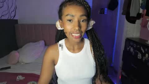 Naomii online show from 6, 3, 2025