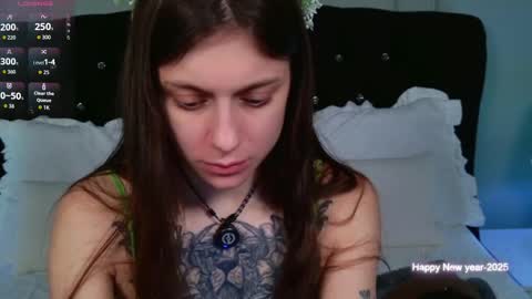 Naomi online show from 4, 12, 2025