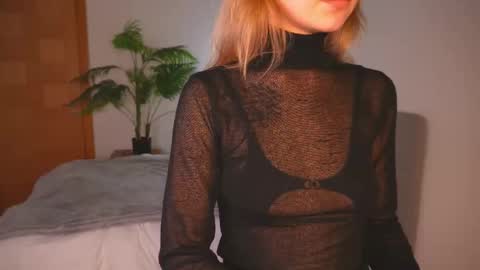 Snapshot of naomirosy chatting on 11, 2, 2026 naomirosy online show from 11, 2, 2026