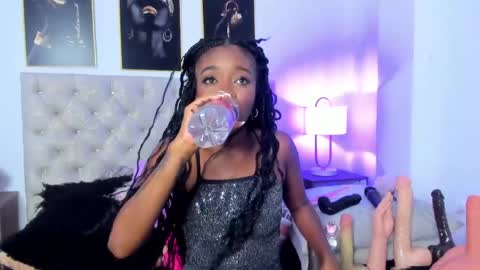 Snapshot of naomy_191 chatting on 3, 6, 2026 naomy_191 online show from 3, 6, 2026