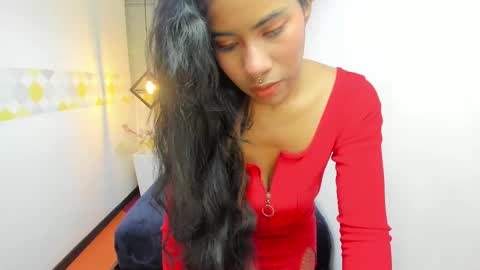 N A O M Y online show from 5, 2, 2025