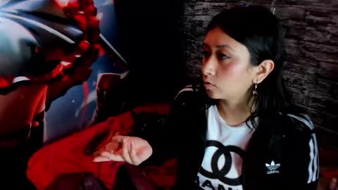 naomy  online show from 21, 11, 2025