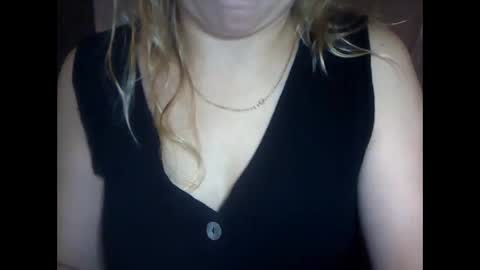 Snapshot of narcisjill chatting on 21, 10, 2025 NarcisJill online show from 21, 10, 2025