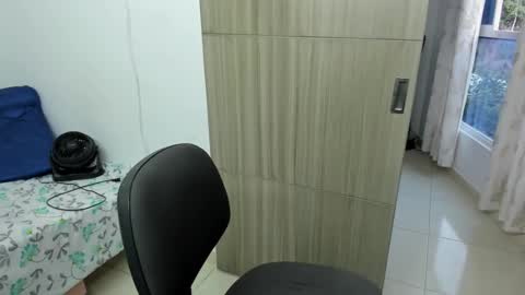 Nasly batista  online show from 1, 12, 2024