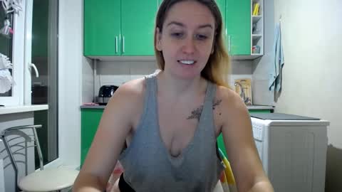 Snapshot of nastasiiaaforyou chatting on 31, 12, 2024 nastasiiaaforyou online show from 31, 12, 2024
