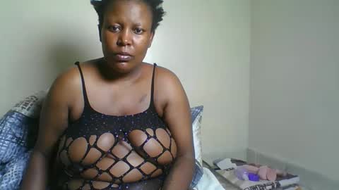 Snapshot of nasty_paula chatting on 25, 9, 2025 Paula online show from 25, 9, 2025