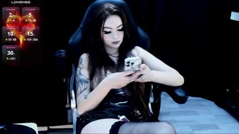 nastykatty_ online show from 7, 4, 2026