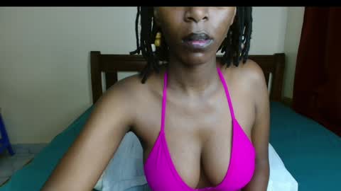 Snapshot of nastyslut__ chatting on 22, 11, 2025 nastyslut__ online show from 22, 11, 2025