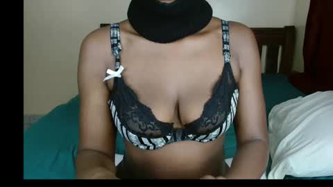 Snapshot of nastyslut__ chatting on 23, 11, 2025 nastyslut__ online show from 23, 11, 2025