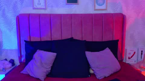 Natacha black online show from 29, 3, 2026