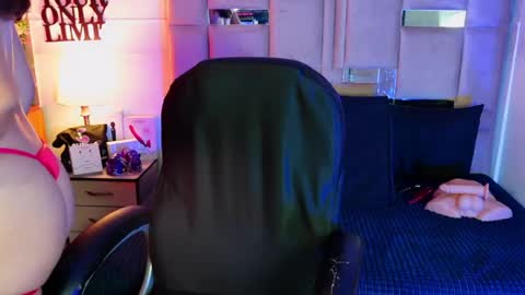 Snapshot of natacha_black00 chatting on 5, 5, 2026 Natacha black online show from 5, 5, 2026