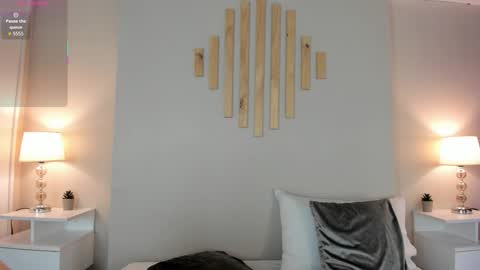 Natacha Diaz online show from 26, 11, 2025