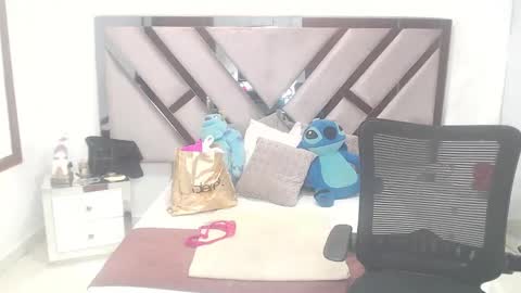 natalia5560 online show from 12, 3, 2025