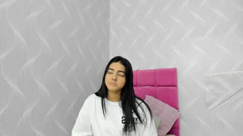 Snapshot of natalia_aguirre chatting on 7, 1, 2025 Naty  online show from 7, 1, 2025