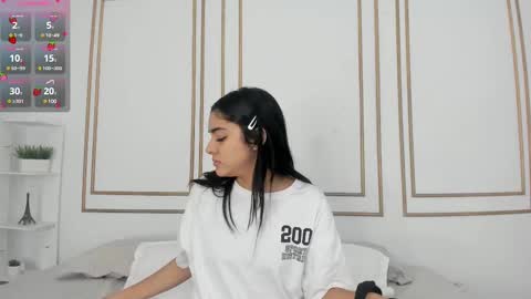 Snapshot of natalia_aguirre chatting on 10, 2, 2025 Naty  online show from 10, 2, 2025