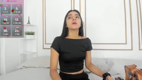 Snapshot of natalia_aguirre chatting on 25, 2, 2025 Naty  online show from 25, 2, 2025