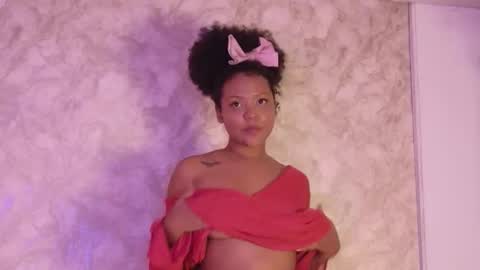 natalia_curlyx online show from 22, 11, 2025