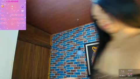 Snapshot of natalia_kiss01 chatting on 12, 3, 2025 Natalia Kiss online show from 12, 3, 2025