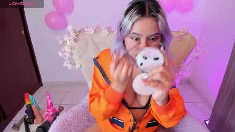Snapshot of nataliahenao_69 chatting on 14, 9, 2025 Nataliua Henao online show from 14, 9, 2025