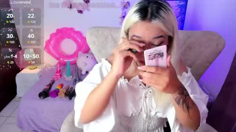 Snapshot of nataliahenao_69 chatting on 19, 4, 2026 Nataliua Henao online show from 19, 4, 2026