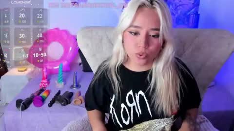 Snapshot of nataliahenao_69 chatting on 14, 6, 2026 Nataliua Henao online show from 14, 6, 2026