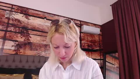 Natalie online show from 17, 3, 2026