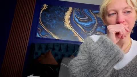 Snapshot of natalie_bitton chatting on 29, 4, 2026 Natalie online show from 29, 4, 2026
