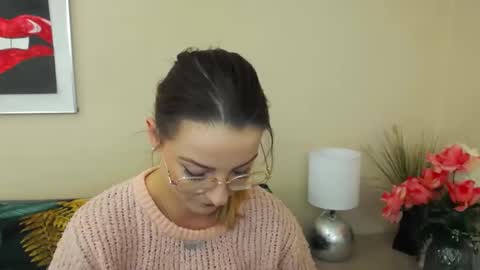 Snapshot of natalie_live chatting on 11, 2, 2025 NatalieSexy online show from 11, 2, 2025