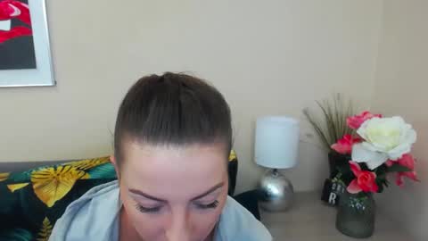 Snapshot of natalie_live chatting on 20, 2, 2025 NatalieSexy online show from 20, 2, 2025