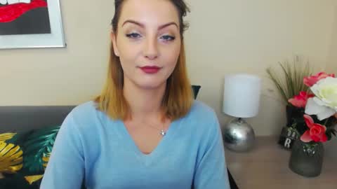 Snapshot of natalie_live chatting on 21, 2, 2025 NatalieSexy online show from 21, 2, 2025