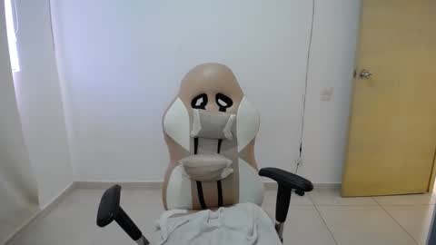 natalielabellex1 online show from 5, 12, 2025