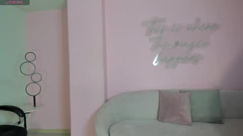 Snapshot of natalielewis_ chatting on 16, 6, 2026 Natalie Lewis online show from 16, 6, 2026