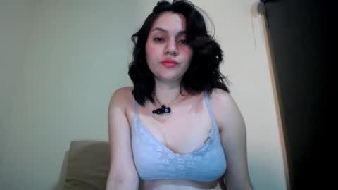 Snapshot of nataly__portman__ chatting on 22, 10, 2025 Nataly online show from 22, 10, 2025