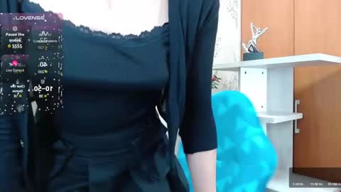 N A T A L Y online show from 7, 2, 2025