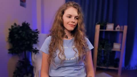 Natalie online show from 2, 2, 2025