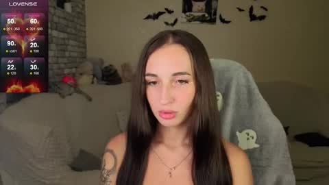 Snapshot of natalyfreman chatting on 22, 10, 2025 Nataly online show from 22, 10, 2025