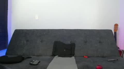   online show from 14, 9, 2025