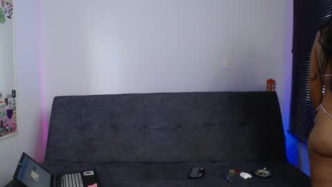 Snapshot of natalygreww chatting on 17, 5, 2026 online show from 17, 5, 2026