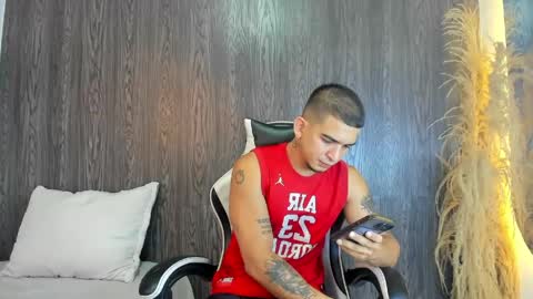 natan_77 online show from 25, 4, 2026