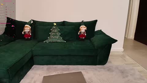 Naty  online show from 6, 1, 2025