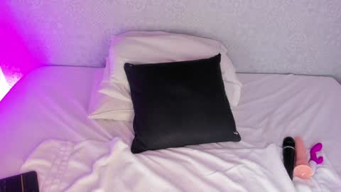  Natasha  online show from 27, 1, 2025