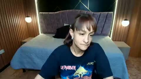 Natasha Mason online show from 20, 6, 2026