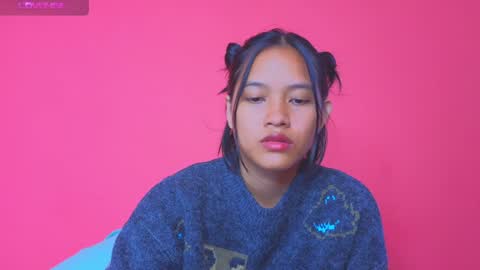 Snapshot of natchac chatting on 4, 12, 2024 Natcha C online show from 4, 12, 2024