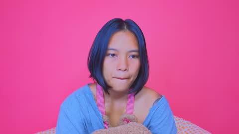 Snapshot of natchac chatting on 25, 12, 2024 Natcha C online show from 25, 12, 2024