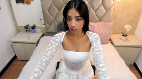 NATH QUIM online show from 28, 1, 2025