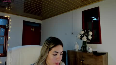 nathaly sky online show from 20, 1, 2025