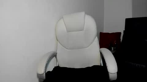 Nathalia Roos rs online show from 6, 1, 2026