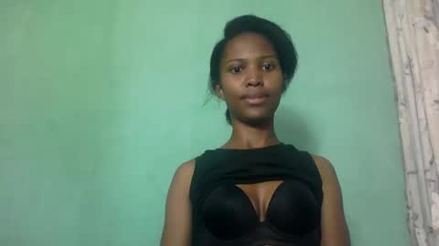 nathalie004 online show from 17, 10, 2025