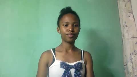 nathalie004 online show from 20, 10, 2025