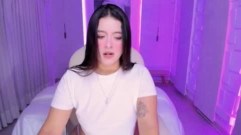 Snapshot of nathalie_rivers chatting on 31, 10, 2025 NATHALIE online show from 31, 10, 2025